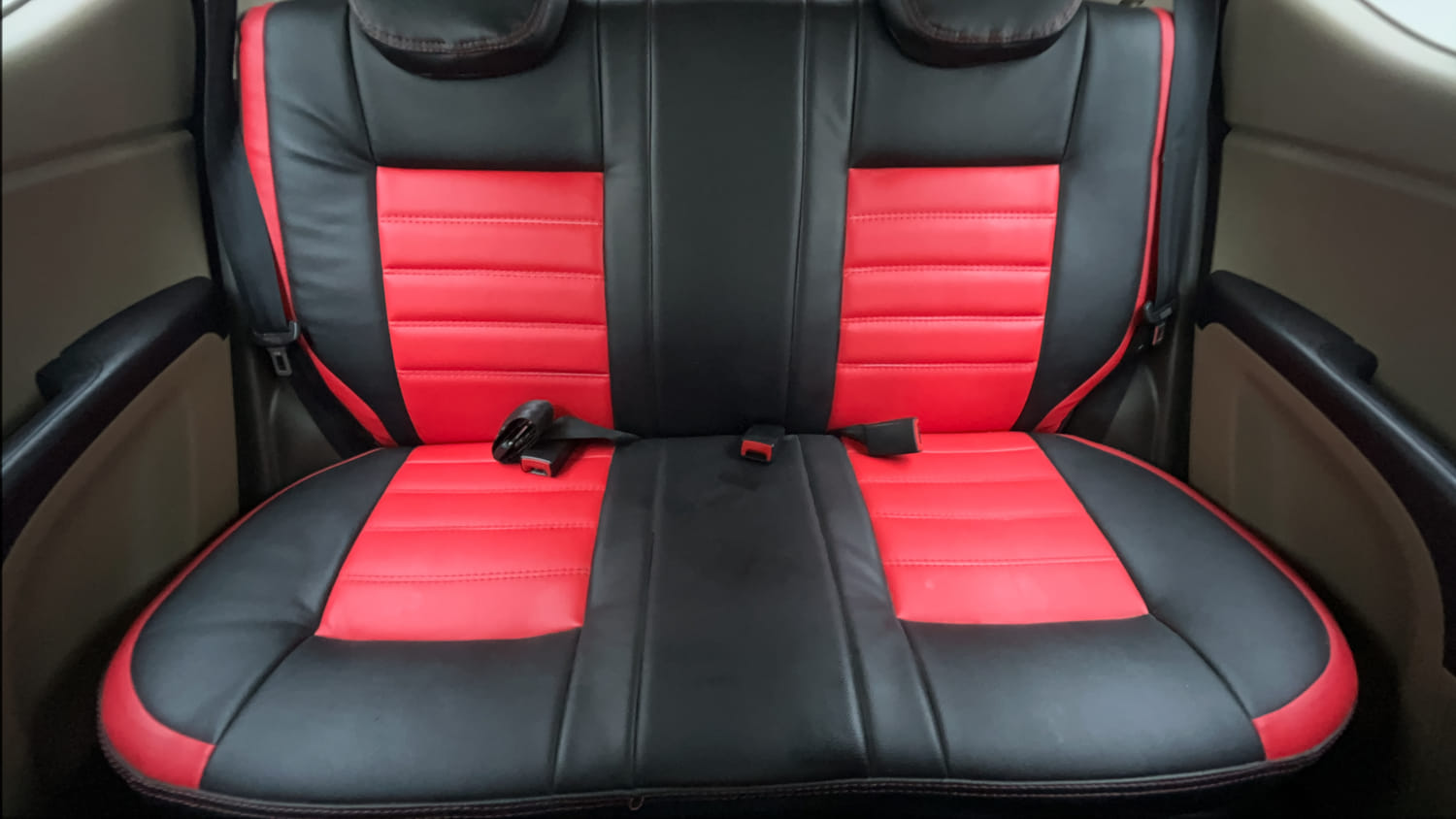 Used 2012 Hyundai i10 Sportz 1.2 Kappa2 Petrol Manual interior REAR SEAT CONDITION VIEW