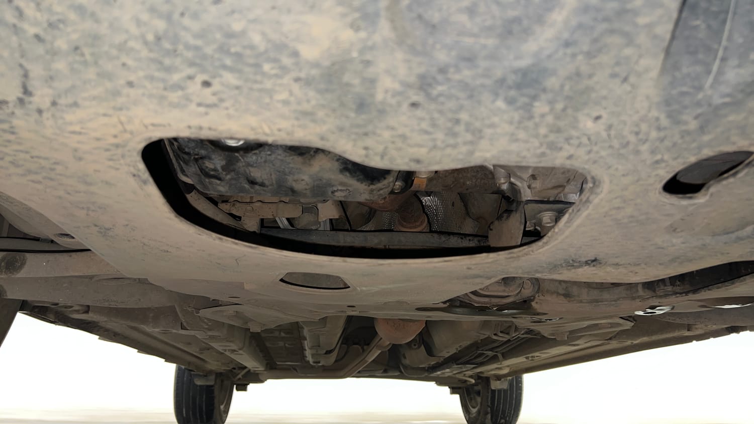 Used 2022 Hyundai Venue SX 1.2 Petrol Petrol Manual extra FRONT LEFT UNDERBODY VIEW