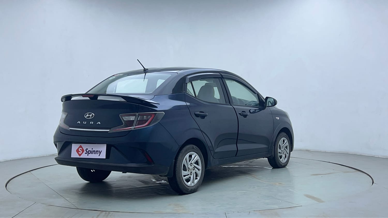 Used 2022 Hyundai Aura S 1.2 CNG Cng Manual exterior RIGHT REAR CORNER VIEW