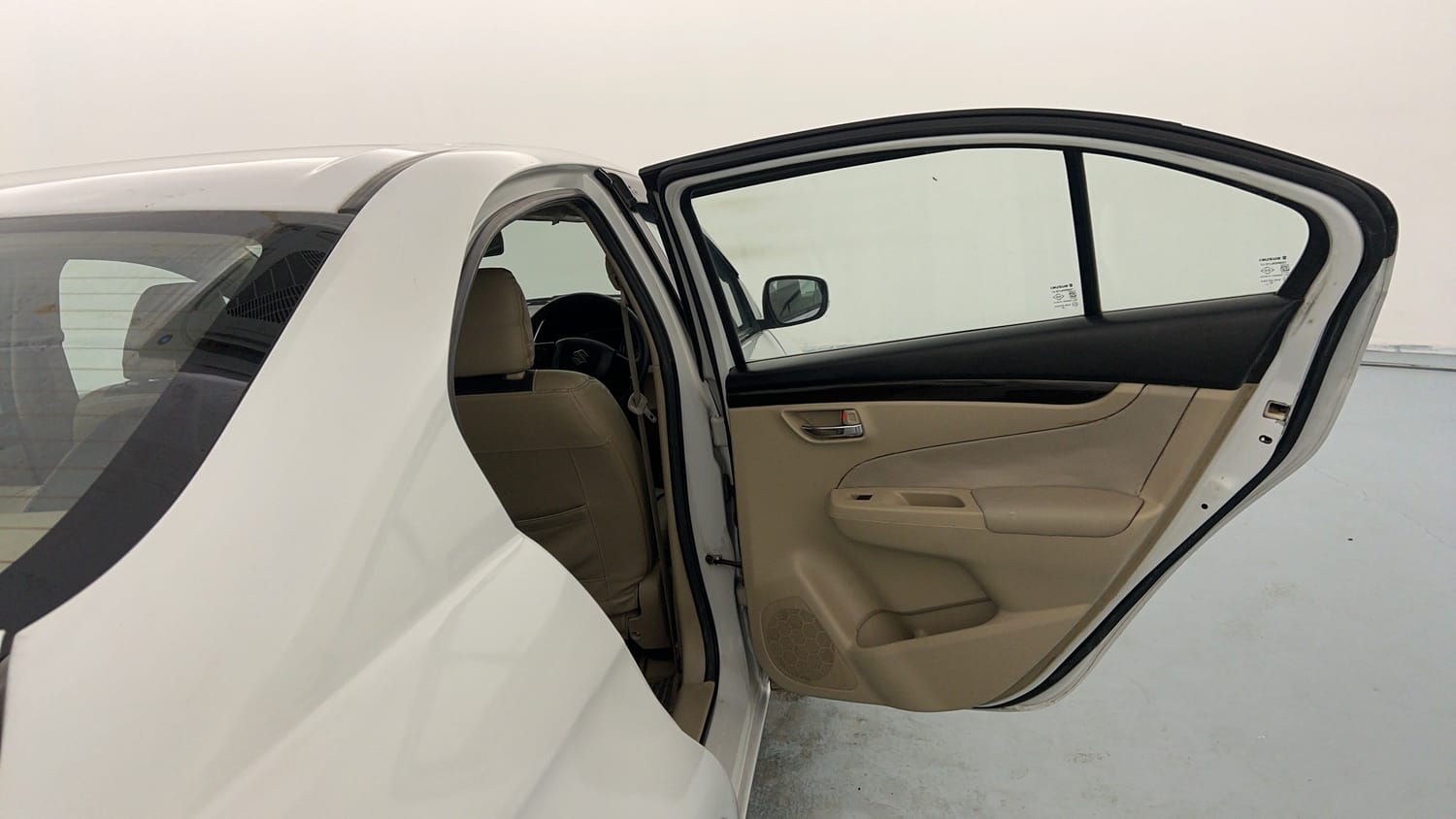 Used 2018 Maruti Suzuki Ciaz Delta 1.3 Hybrid Diesel Manual interior RIGHT REAR DOOR OPEN VIEW
