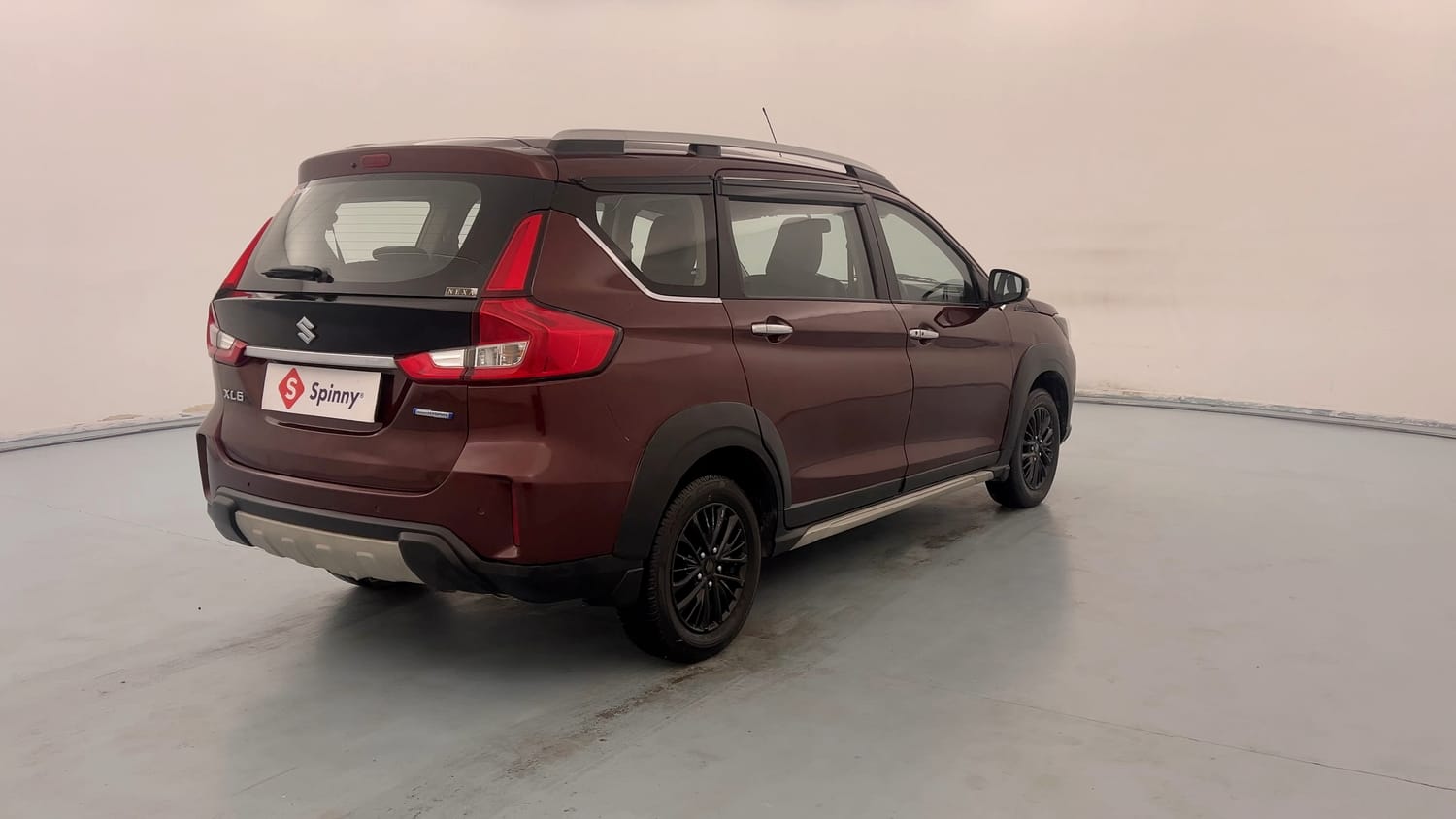Used 2020 Maruti Suzuki XL6 Alpha MT Petrol Petrol Manual exterior RIGHT REAR CORNER VIEW