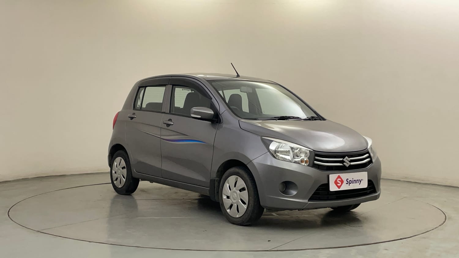 Used 2015 Maruti Suzuki Celerio ZXi Petrol Manual exterior RIGHT FRONT CORNER VIEW