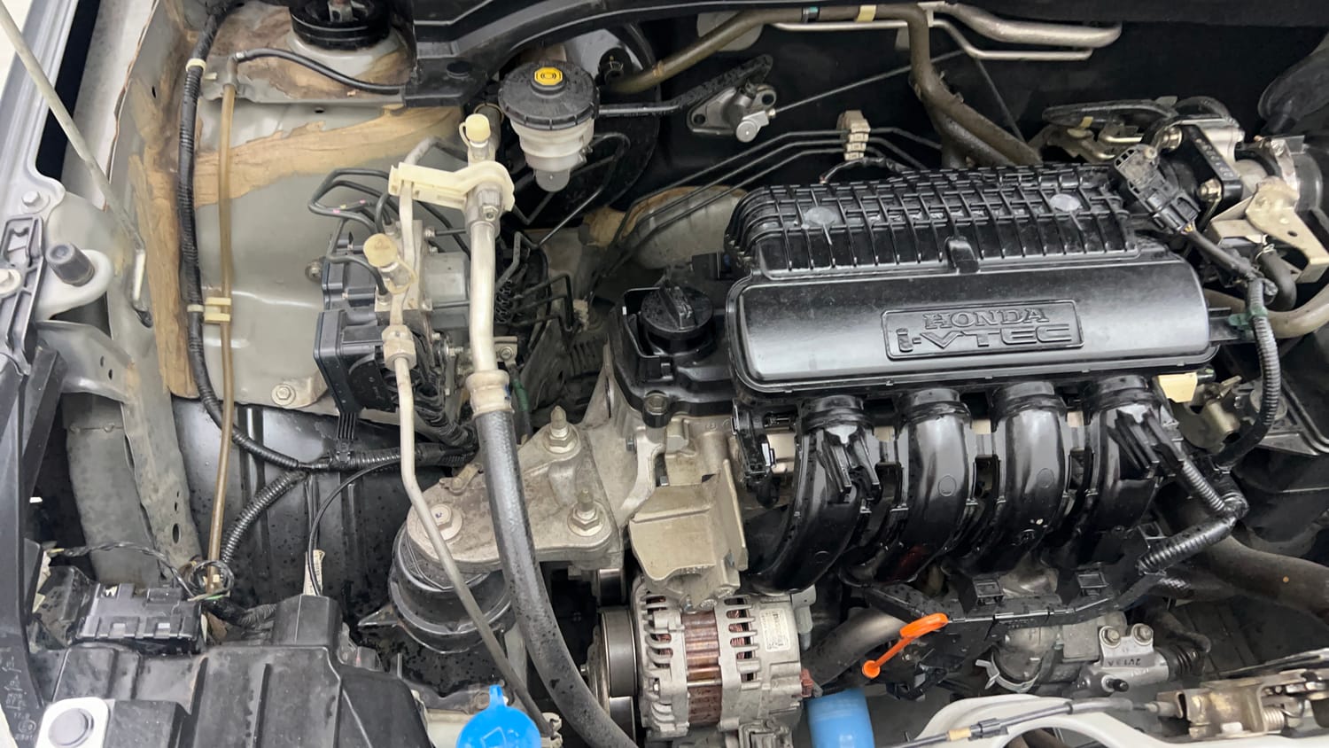 Used 2023 Honda Amaze VX MT 1.2 Petrol Petrol Manual engine ENGINE RIGHT SIDE VIEW