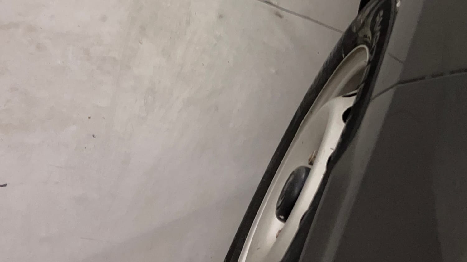 Used 2021 Tata Tiago XE Petrol Manual dents MINOR SCRATCH