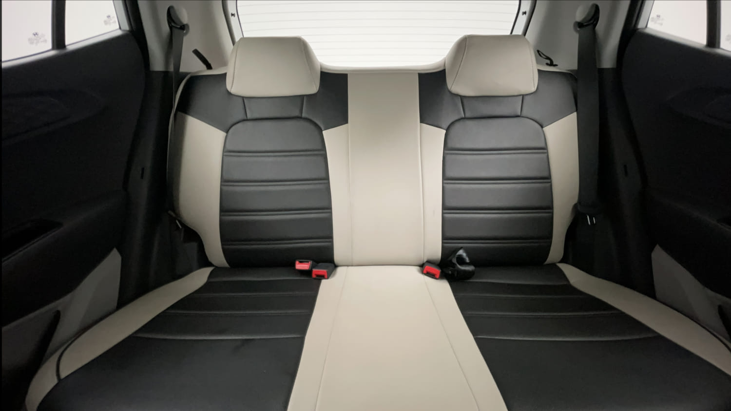 Used 2023 Hyundai Grand i10 Nios Sportz AMT 1.2 Kappa VTVT Petrol Automatic interior REAR SEAT CONDITION VIEW