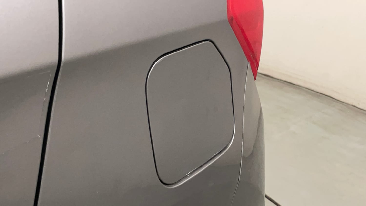 Used 2015 Maruti Suzuki Celerio ZXi Petrol Manual dents MINOR DENT