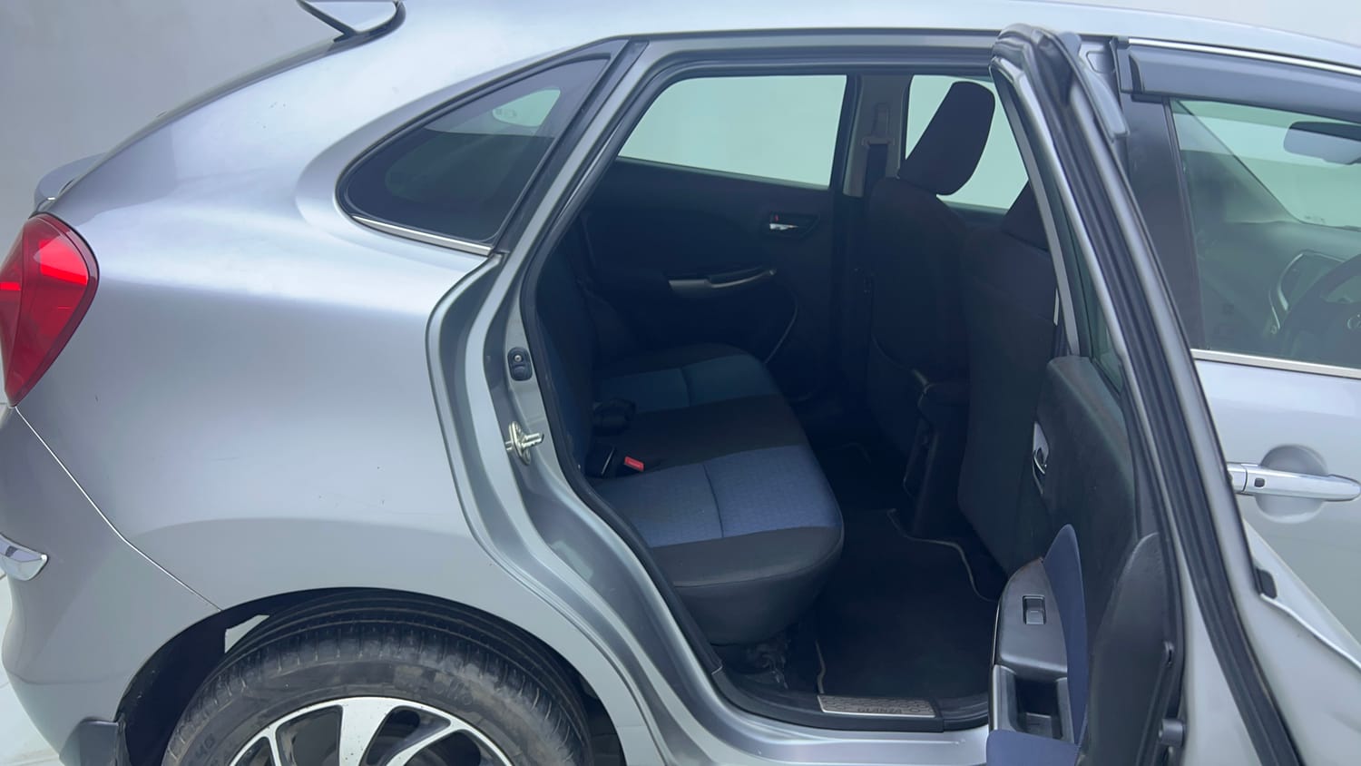 Used 2019 Toyota Glanza V CVT Petrol Automatic interior RIGHT SIDE REAR DOOR CABIN VIEW