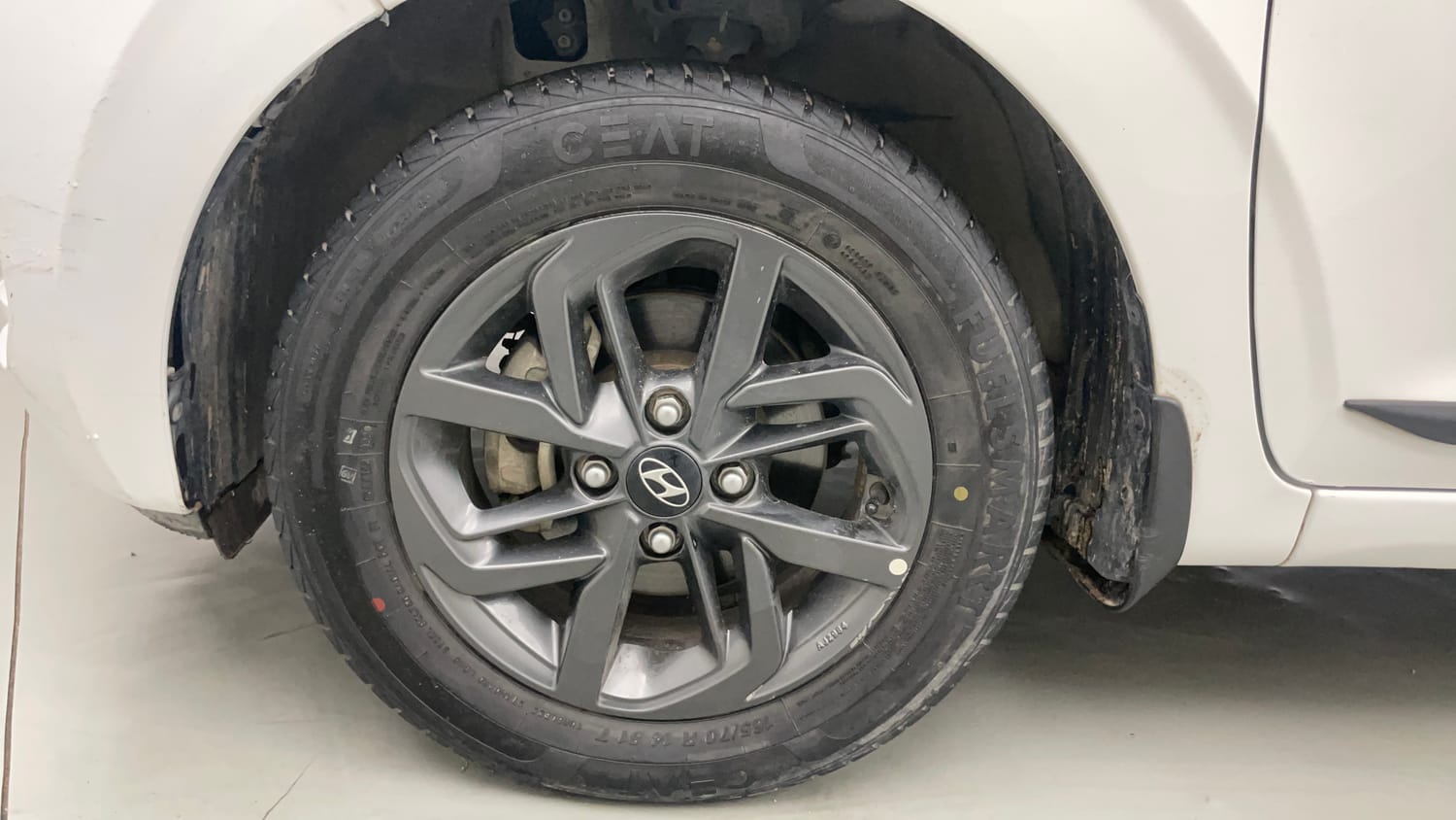 Used 2020 Hyundai Grand i10 Nios Sportz 1.2 Kappa VTVT Petrol Manual tyres LEFT FRONT TYRE RIM VIEW