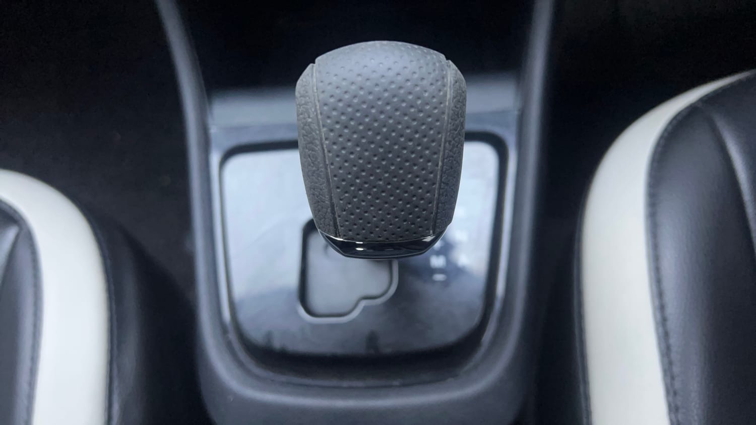 Used 2024 Tata Punch Creative Dual Tone AMT Petrol Automatic interior GEAR  KNOB VIEW