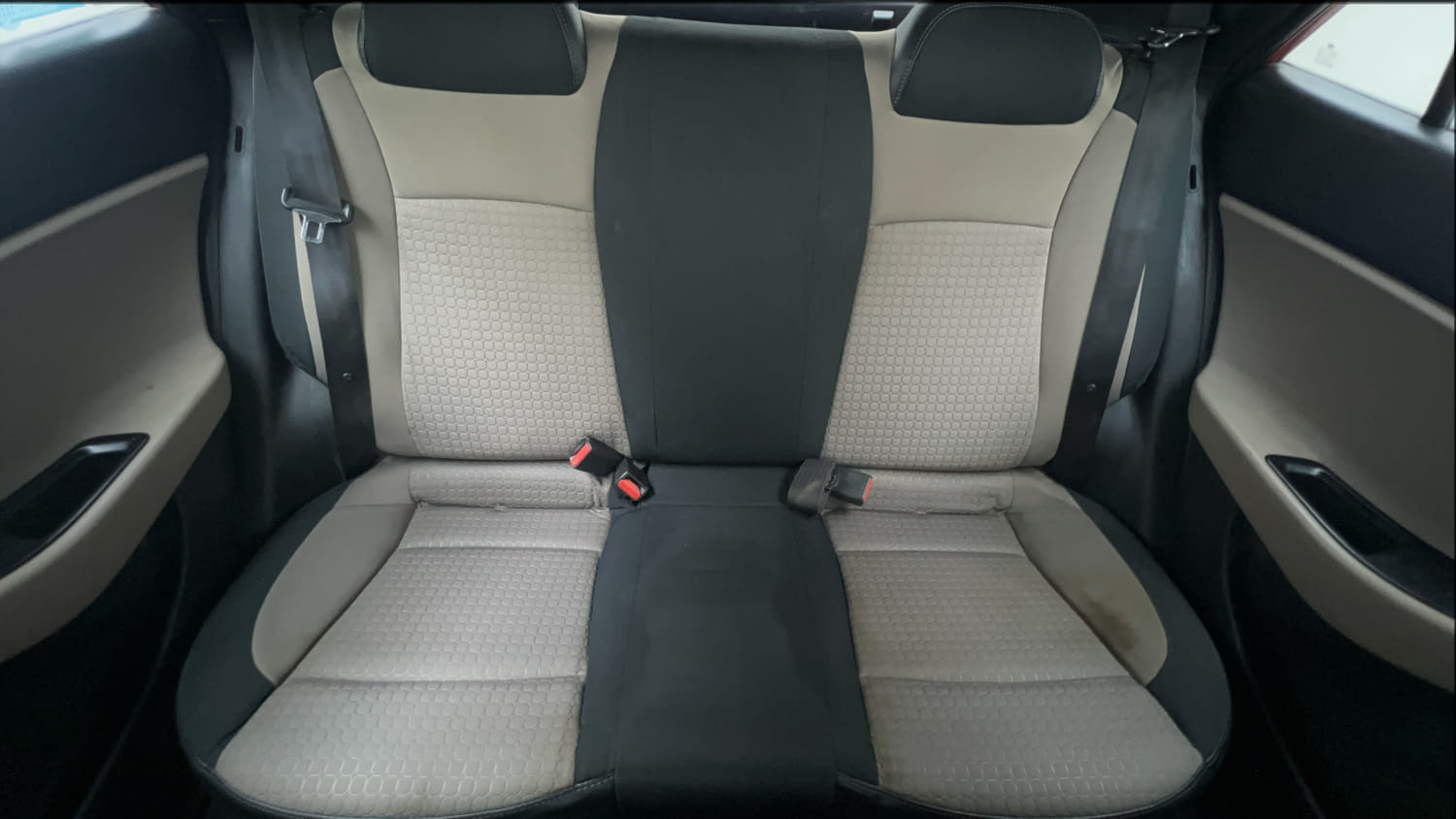 Used 2019 Hyundai Elite i20 Magna 1.2 Petrol Manual interior REAR SEAT CONDITION VIEW