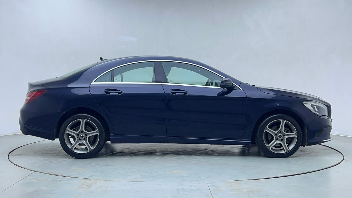 Used 2018 Mercedes-Benz CLA 200 Petrol Sport Petrol Automatic exterior RIGHT SIDE VIEW