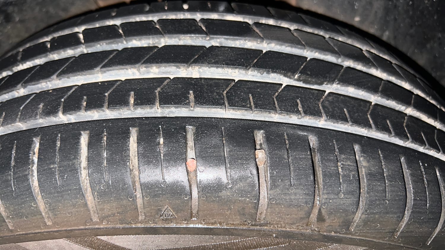 Used 2023 Tata Punch Kaziranga Creative iRA Pack AMT Petrol Automatic tyres LEFT REAR TYRE TREAD VIEW