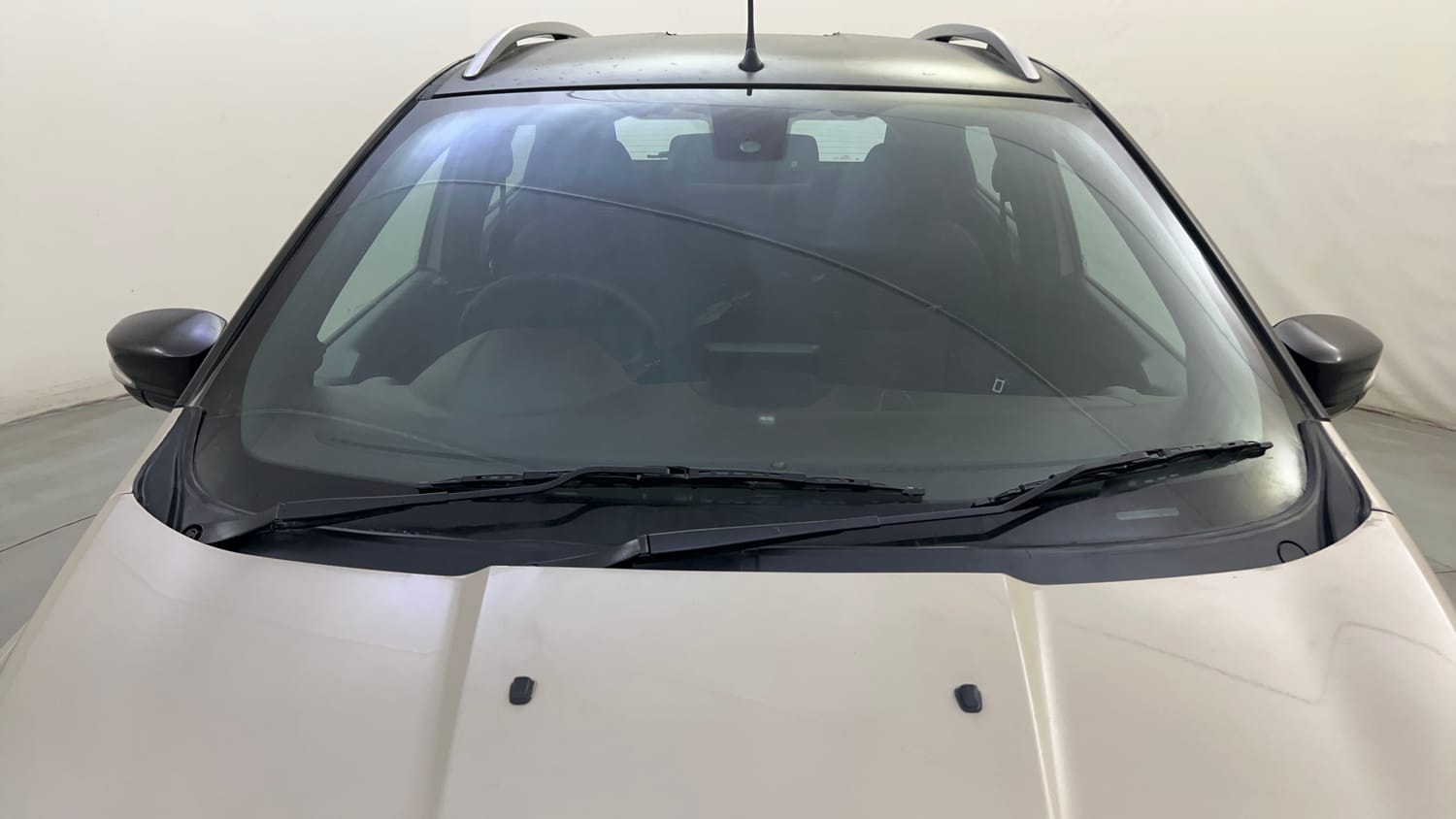 Used 2018 Ford Freestyle Titanium Plus 1.2 Ti-VCT Petrol Manual exterior FRONT WINDSHIELD VIEW