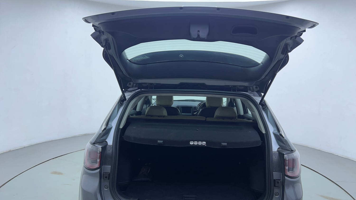 Used 2018 Jeep Compass Longitude (O) 2.0 Diesel Diesel Manual interior DICKY DOOR OPEN VIEW