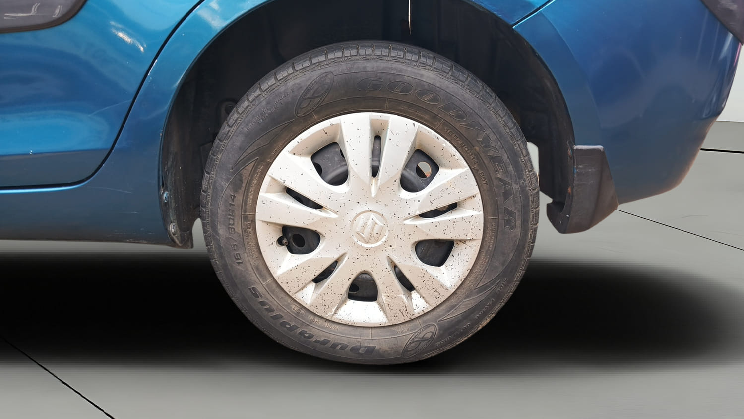 Used 2013 Maruti Suzuki Swift Dzire VDI Diesel Manual tyres LEFT REAR TYRE RIM VIEW