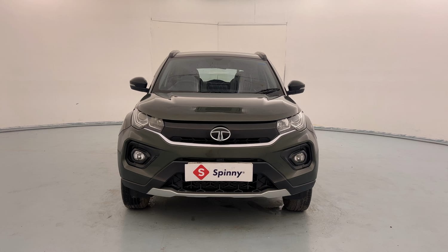 Used 2021 Tata Nexon XZ Petrol Manual exterior FRONT VIEW