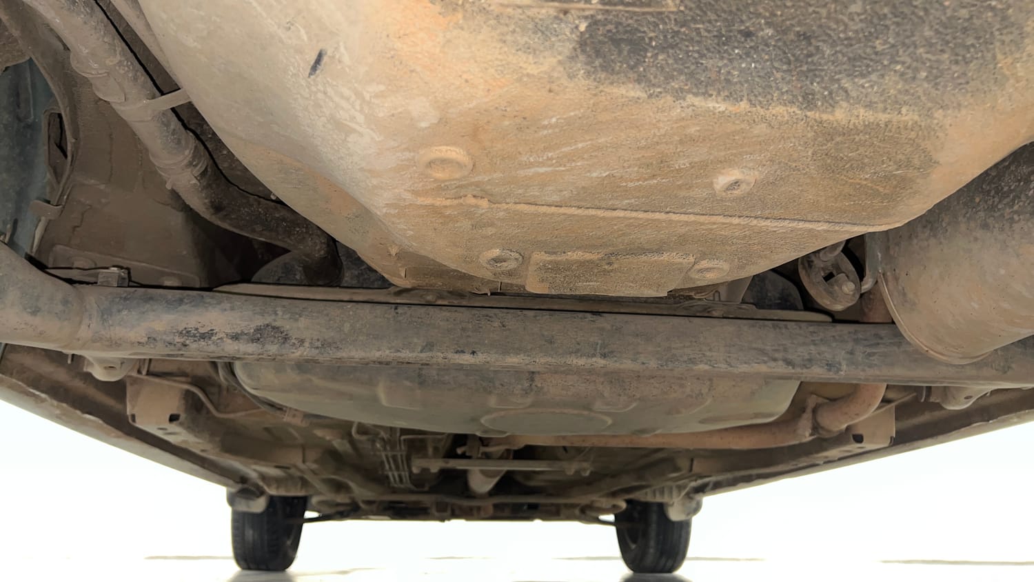 Used 2016 Tata Tiago Revotron XT Petrol Manual extra REAR UNDERBODY VIEW (TAKEN FROM REAR)