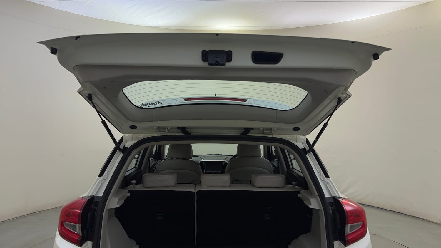 Used 2023 Mahindra XUV 300 W8 (O) 1.5 Diesel AMT Diesel Automatic interior DICKY DOOR OPEN VIEW