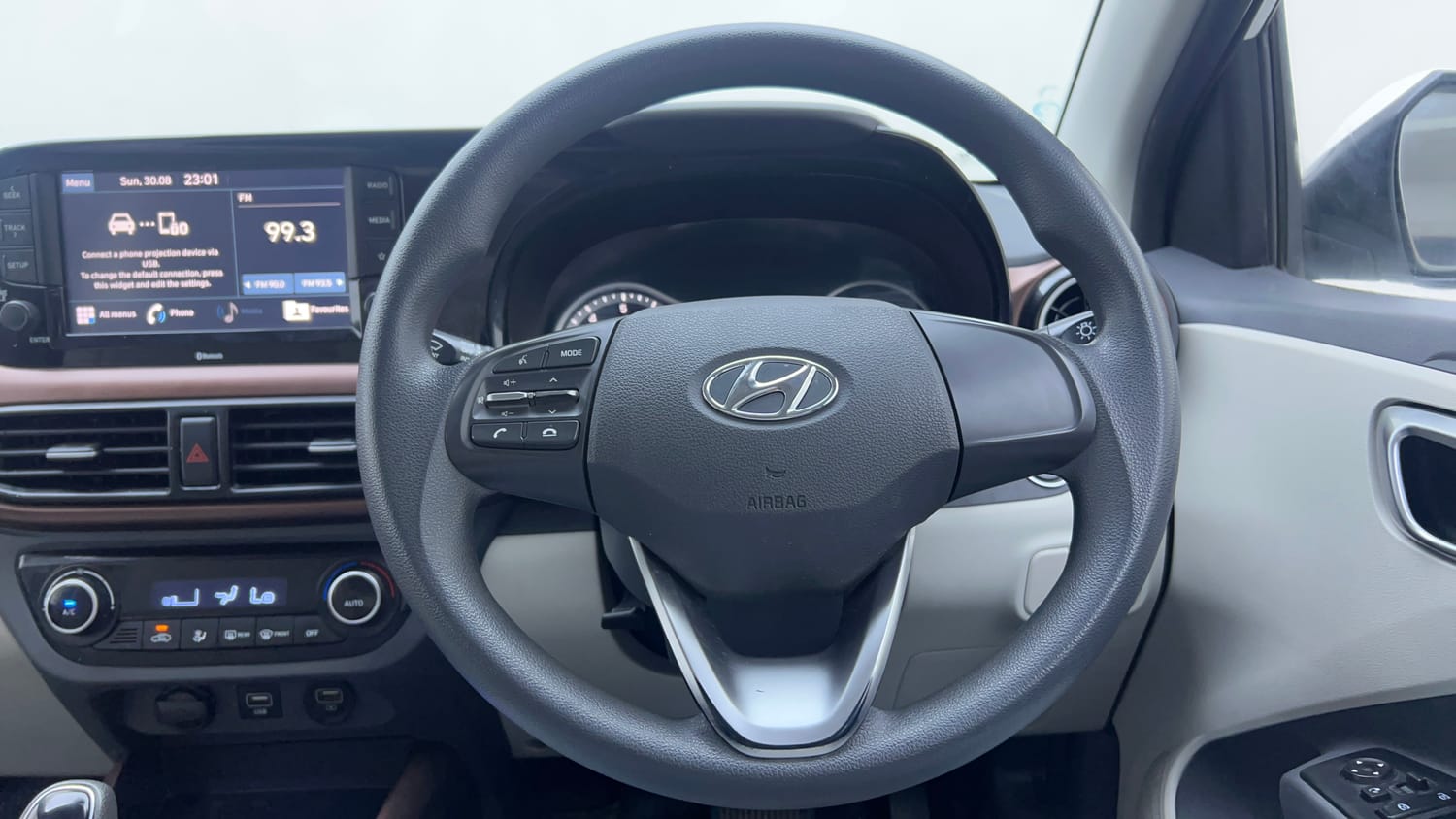 Used 2021 Hyundai Aura SX Plus 1.2 AMT Petrol Petrol Automatic interior STEERING VIEW