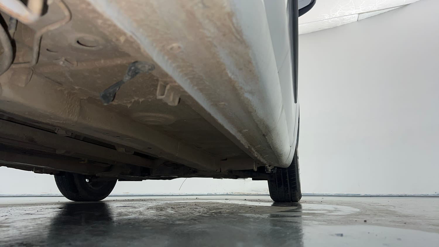 Used 2018 Maruti Suzuki Ciaz Delta 1.3 Hybrid Diesel Manual extra REAR RIGHT UNDERBODY VIEW