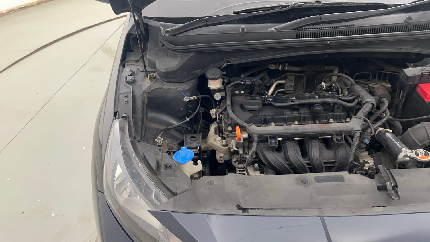 Used 2023 Hyundai New i20 Sportz 1.2 MT Petrol Manual engine ENGINE RIGHT SIDE VIEW