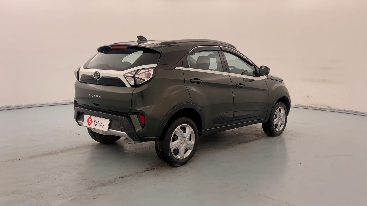 Used 2021 Tata Nexon XZ Petrol Manual exterior RIGHT REAR CORNER VIEW