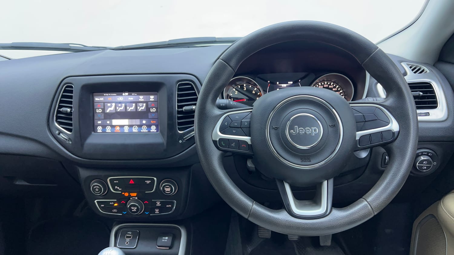 Used 2018 Jeep Compass Longitude (O) 2.0 Diesel Diesel Manual interior STEERING VIEW
