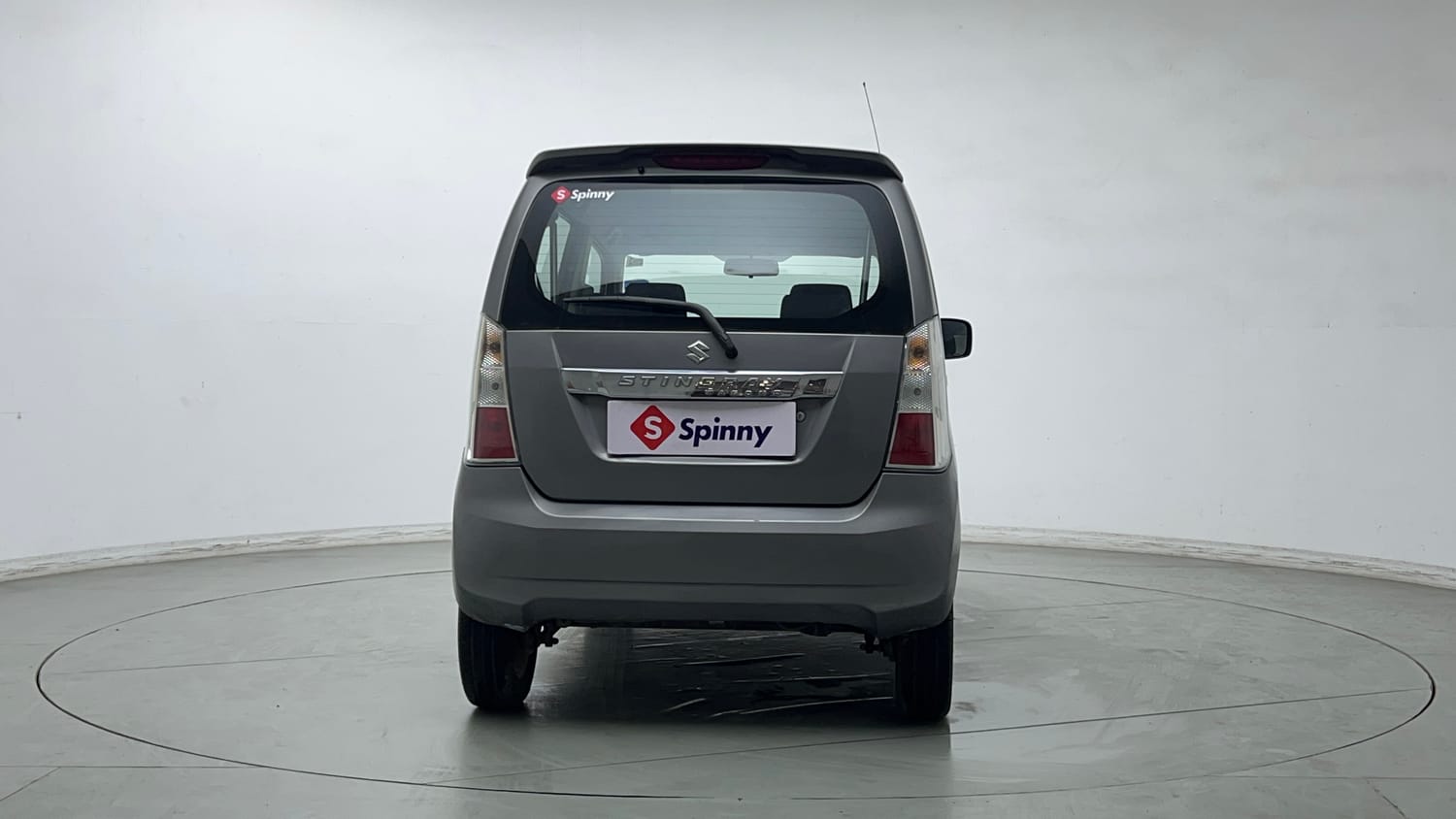 Used 2013 Maruti Suzuki Wagon R Stingray VXi Petrol Manual exterior BACK VIEW