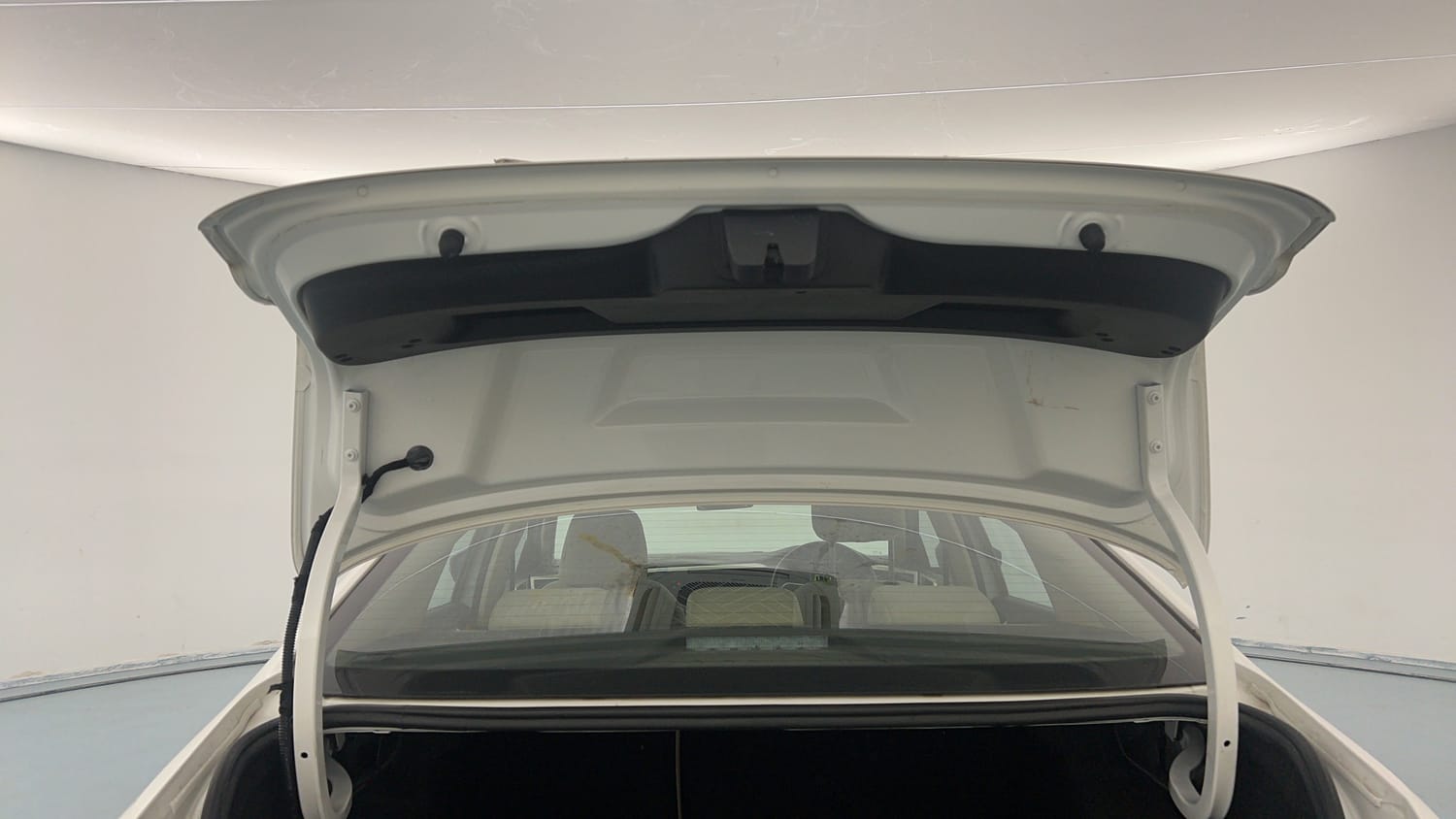 Used 2024 Volkswagen Virtus Highline 1.0 TSI AT Petrol Automatic interior DICKY DOOR OPEN VIEW