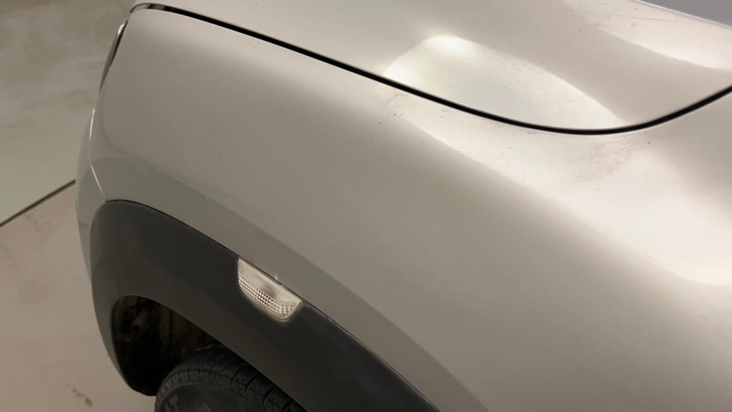 Used 2017 Renault Kwid RXT Petrol Manual dents MINOR SCRATCH