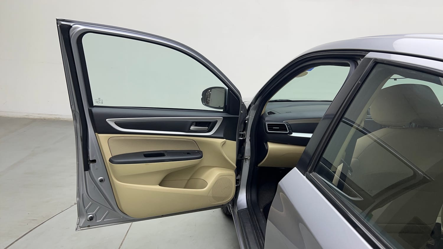 Used 2023 Honda Amaze VX CVT 1.2 Petrol Petrol Automatic interior LEFT FRONT DOOR OPEN VIEW