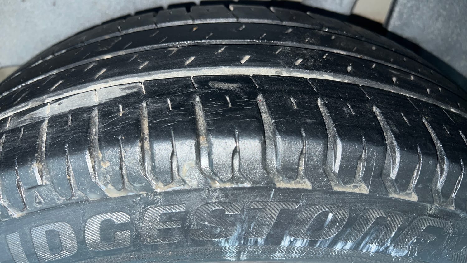 Used 2018 Maruti Suzuki Dzire ZXi AMT Petrol Automatic tyres LEFT REAR TYRE TREAD VIEW