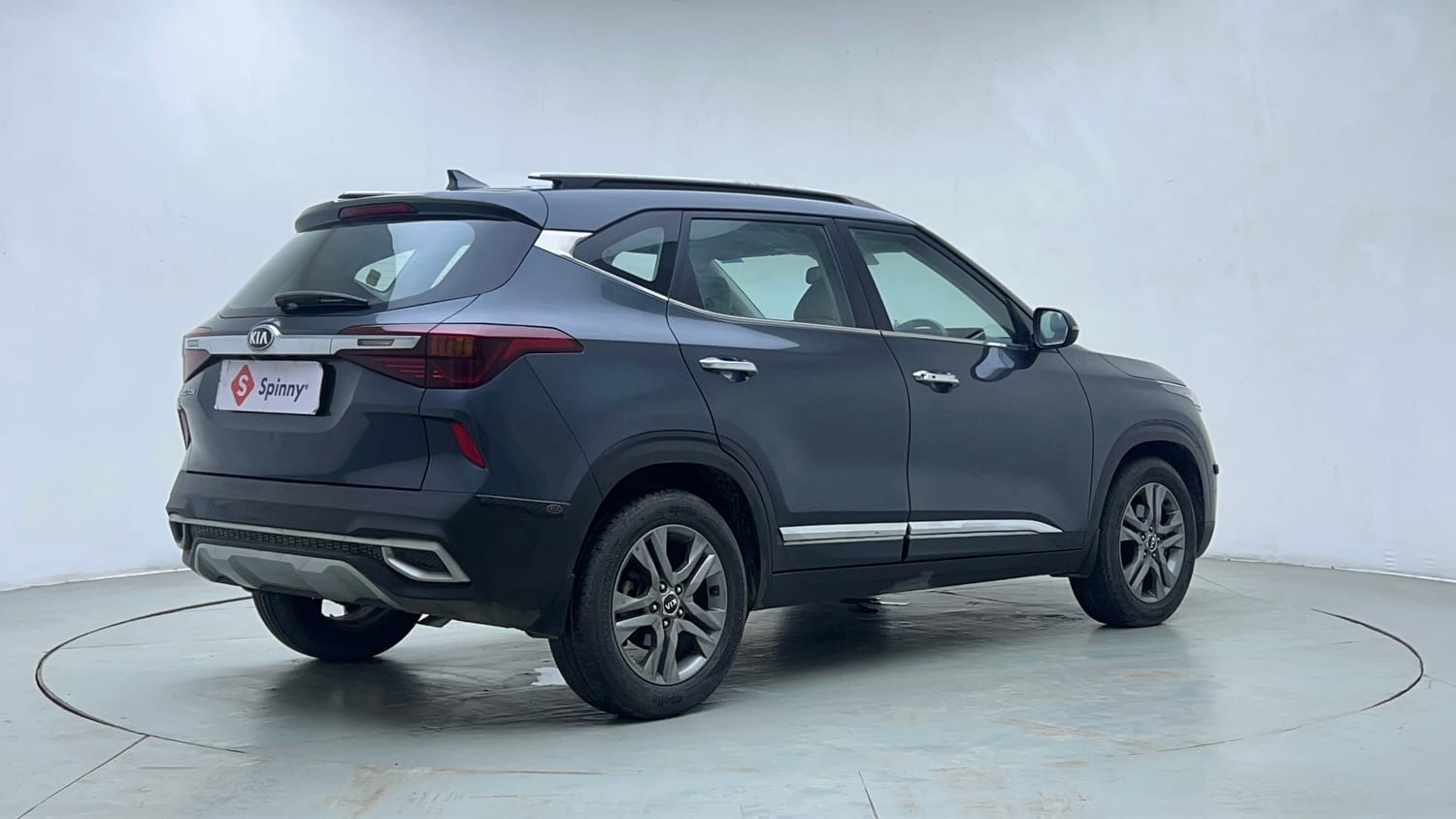 Used 2020 Kia Seltos HTX 1.5 Petrol Manual exterior RIGHT REAR CORNER VIEW