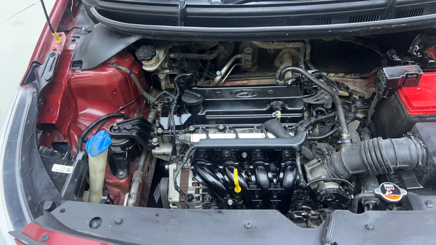 Used 2019 Hyundai Elite i20 Magna 1.2 Petrol Manual engine ENGINE RIGHT SIDE VIEW