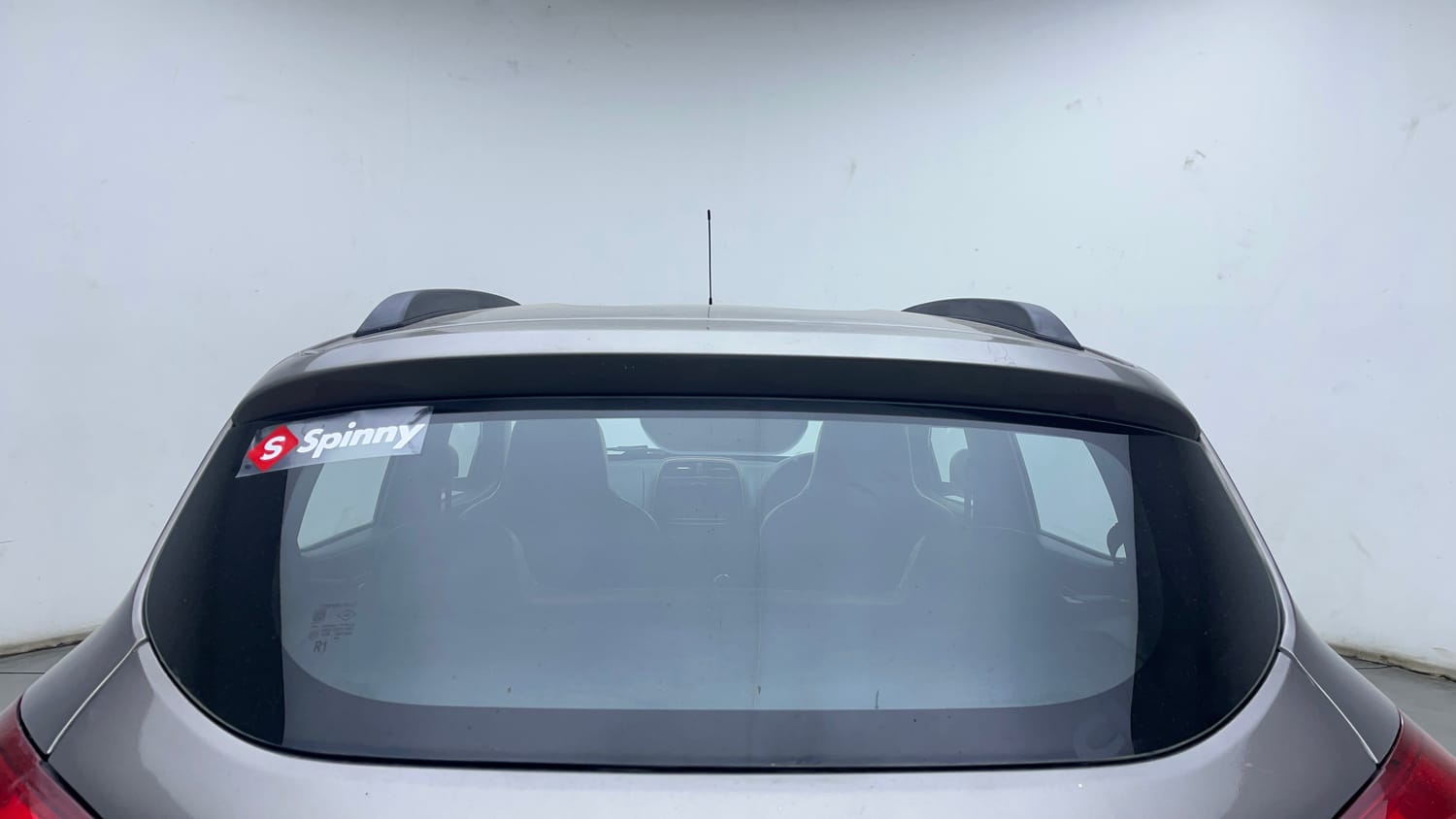 Used 2017 Renault Kwid CLIMBER 1.0 AMT Petrol Automatic exterior BACK WINDSHIELD VIEW