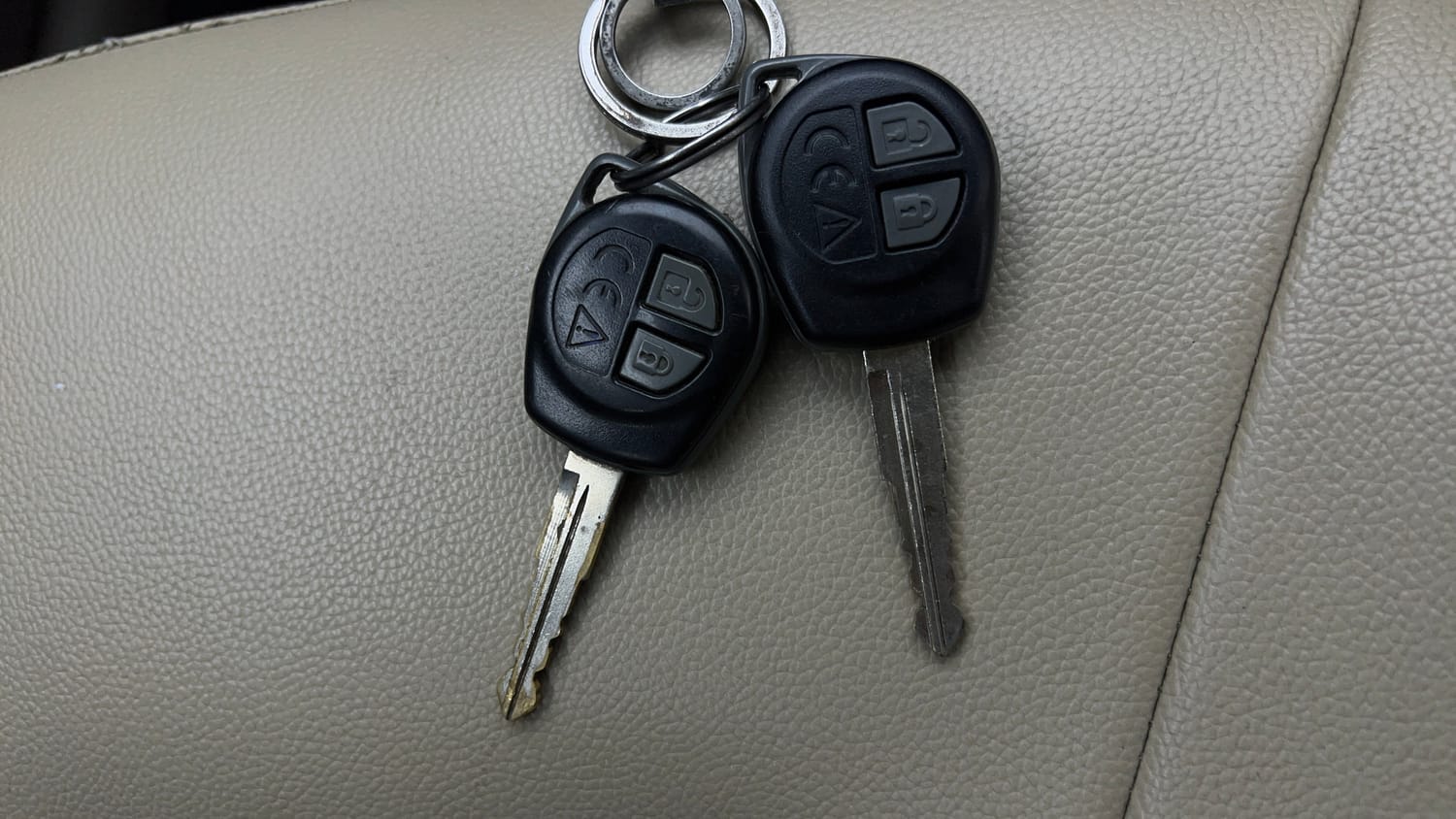 Used 2017 Maruti Suzuki Celerio ZXi AMT Petrol Automatic extra CAR KEY VIEW