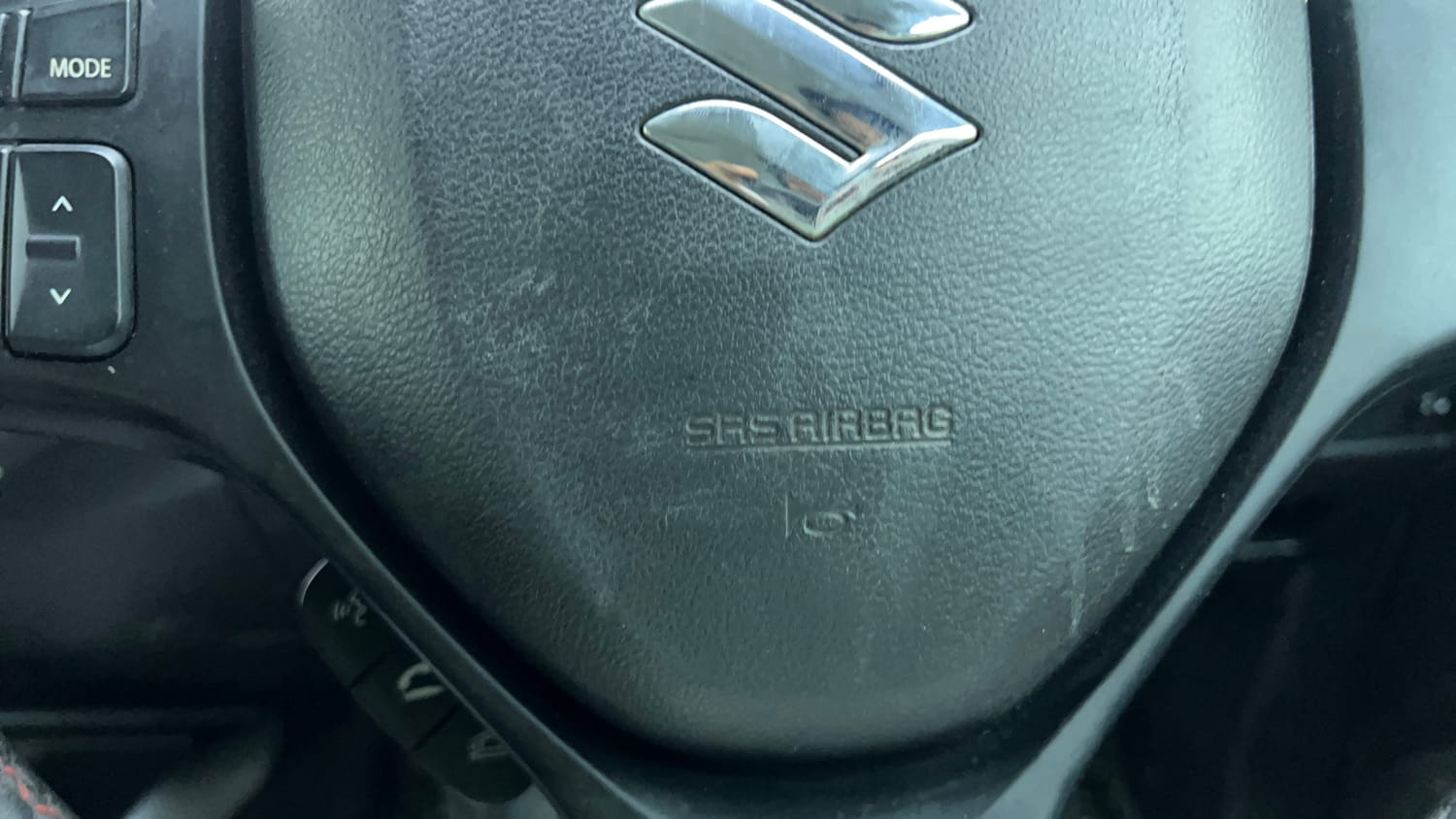 Used 2016 Maruti Suzuki Baleno Alpha 1.2 Petrol Manual top_features Airbags