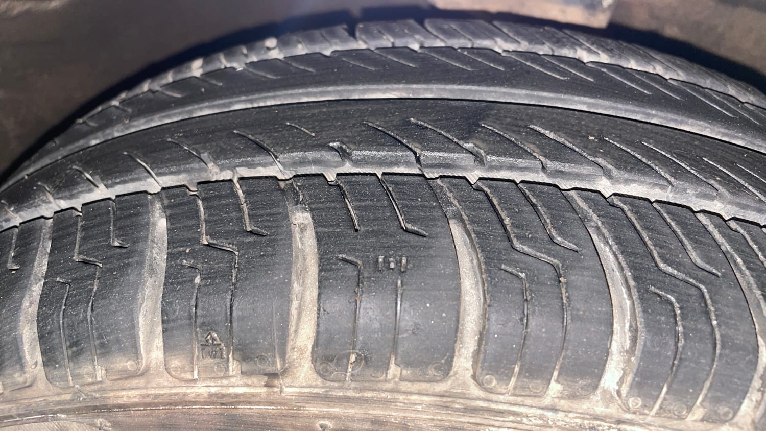 Used 2015 Maruti Suzuki Celerio ZXi Petrol Manual tyres RIGHT FRONT TYRE TREAD VIEW