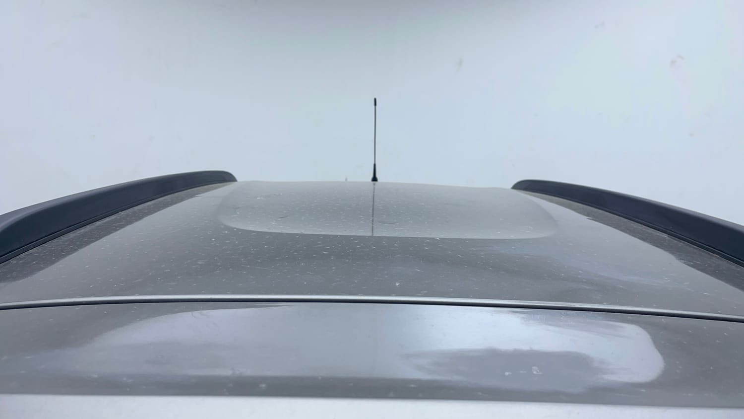 Used 2017 Renault Kwid CLIMBER 1.0 AMT Petrol Automatic exterior EXTERIOR ROOF VIEW
