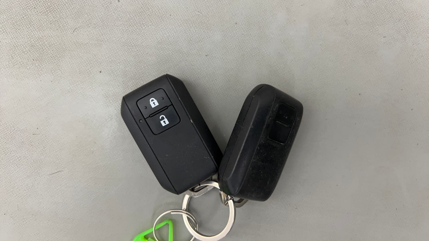 Used 2023 Maruti Suzuki Ignis Zeta 1.2 MT Petrol Manual extra CAR KEY VIEW