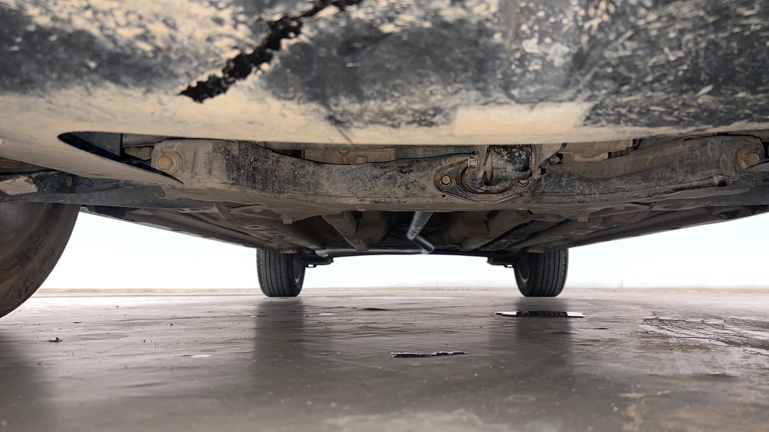 Used 2017 Hyundai i20 Active 1.2 S Petrol Manual extra FRONT LEFT UNDERBODY VIEW