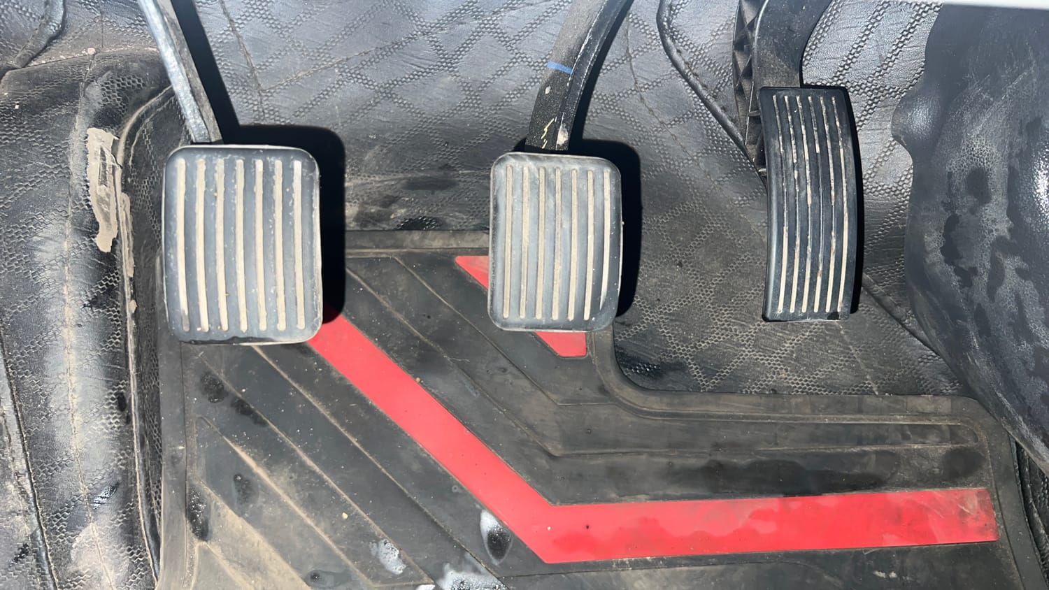 Used 2022 Hyundai Aura S 1.2 CNG Cng Manual interior PEDALS VIEW