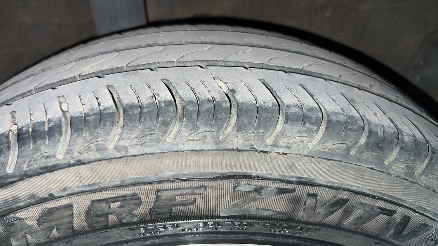 Used 2023 Honda Amaze VX MT 1.2 Petrol Petrol Manual tyres RIGHT REAR TYRE TREAD VIEW