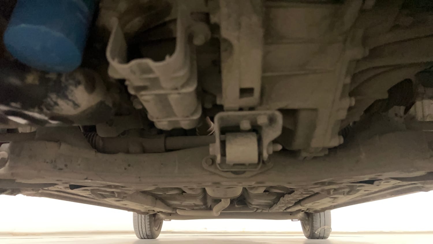Used 2017 Hyundai Grand i10 Asta 1.2 Kappa VTVT Petrol Manual extra FRONT LEFT UNDERBODY VIEW