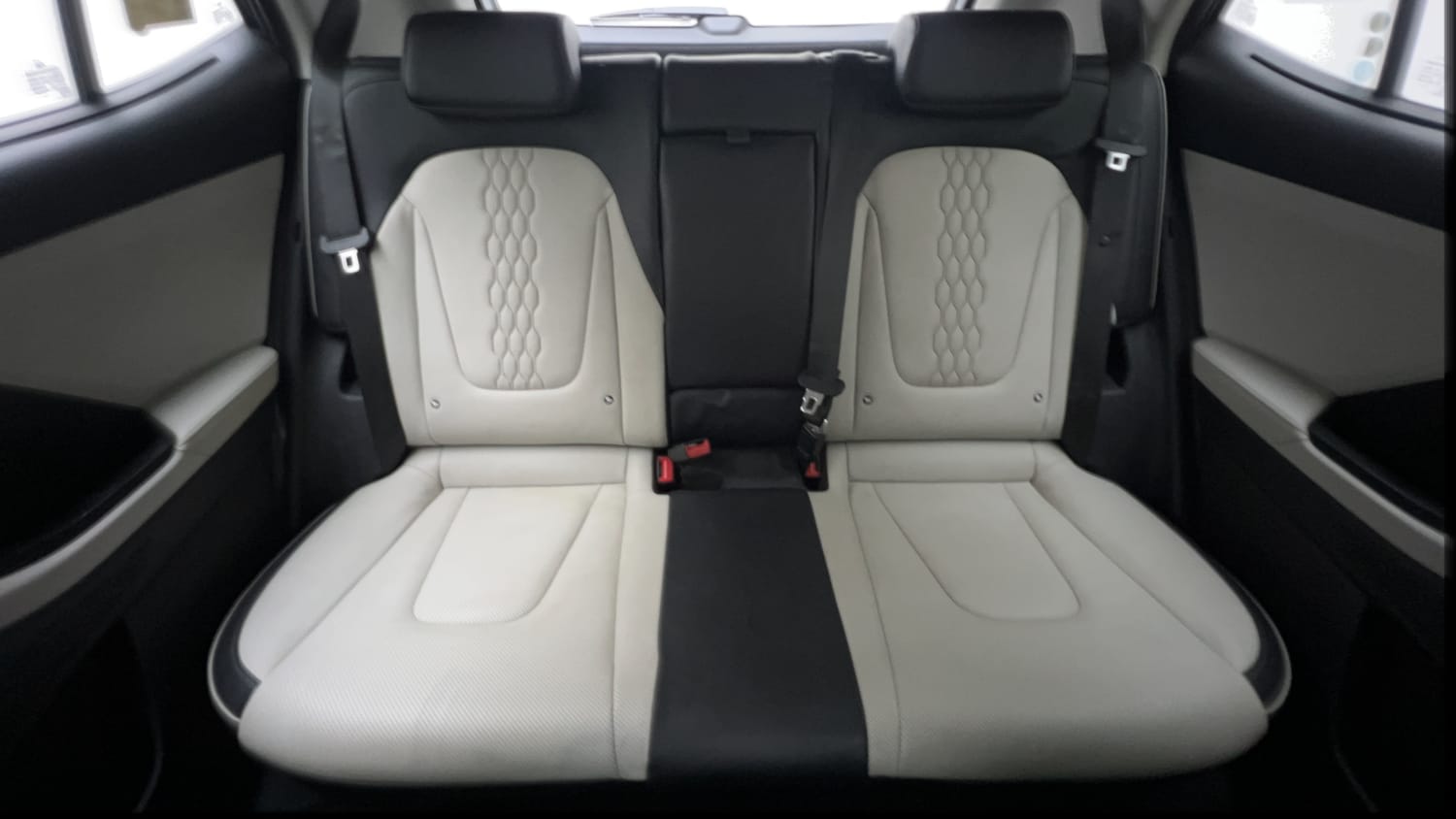 Used 2024 Hyundai Creta SX (O) 1.5 Petrol IVT Petrol Automatic interior REAR SEAT CONDITION VIEW
