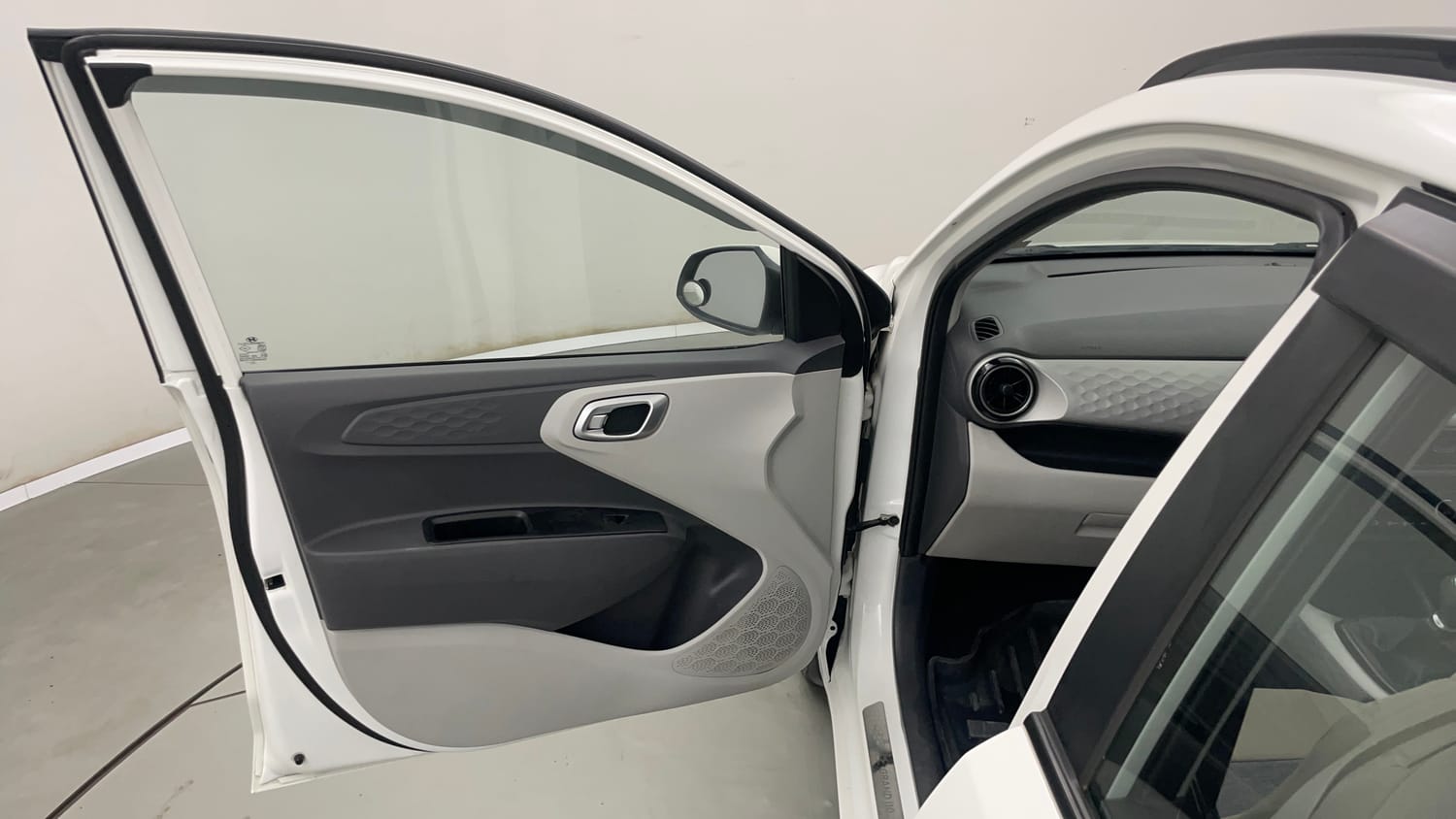 Used 2020 Hyundai Grand i10 Nios Sportz 1.2 Kappa VTVT Petrol Manual interior LEFT FRONT DOOR OPEN VIEW