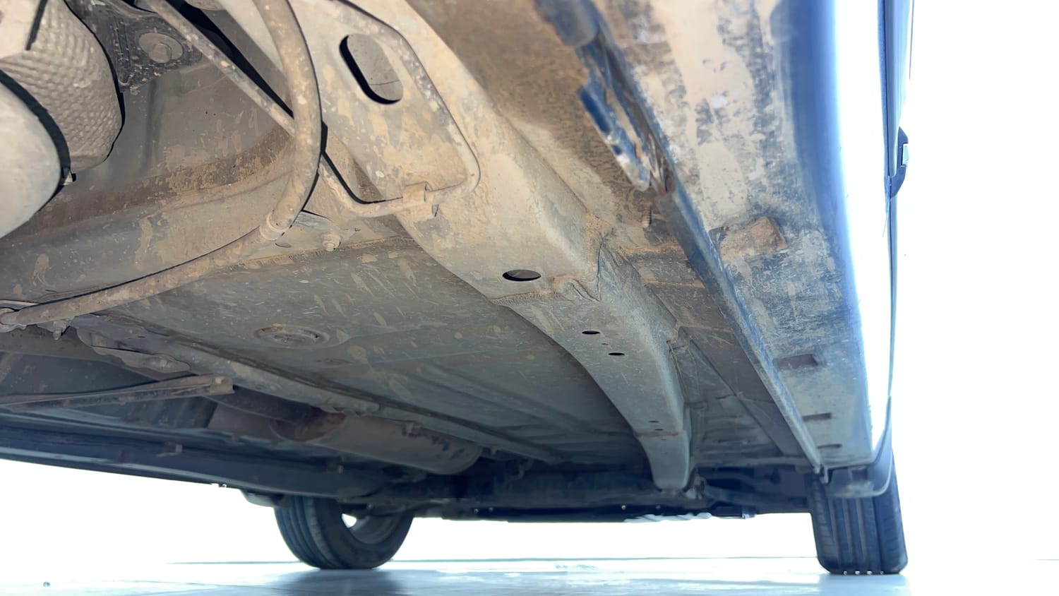 Used 2021 Maruti Suzuki Baleno Alpha Petrol Manual extra REAR RIGHT UNDERBODY VIEW