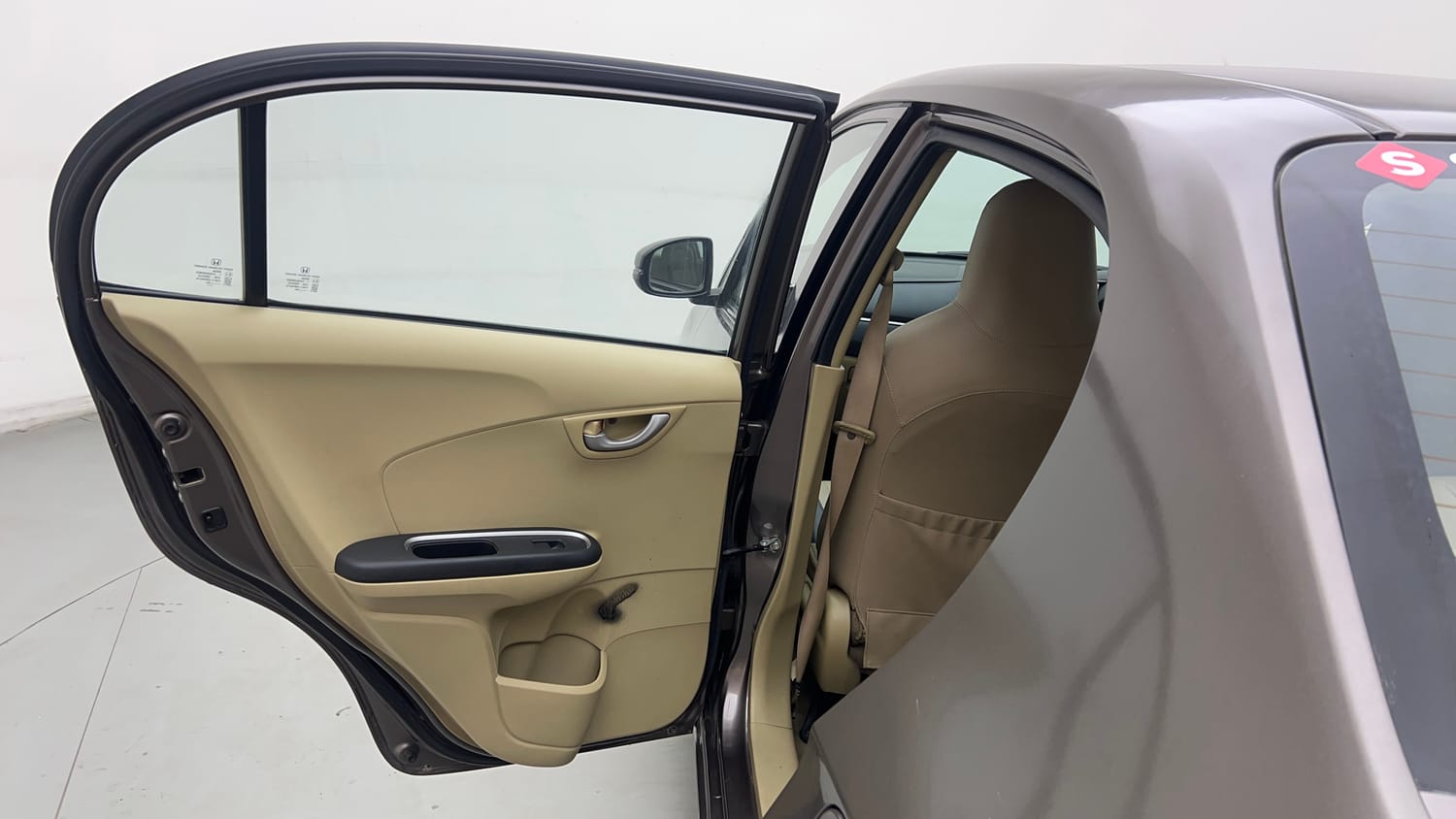Used 2016 Honda Amaze 1.2 SX i-VTEC Petrol Manual interior LEFT REAR DOOR OPEN VIEW