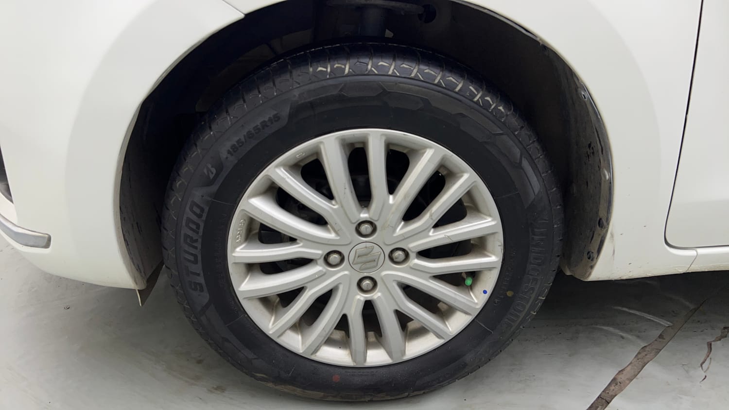 Used 2018 Maruti Suzuki Dzire ZXi AMT Petrol Automatic tyres LEFT FRONT TYRE RIM VIEW