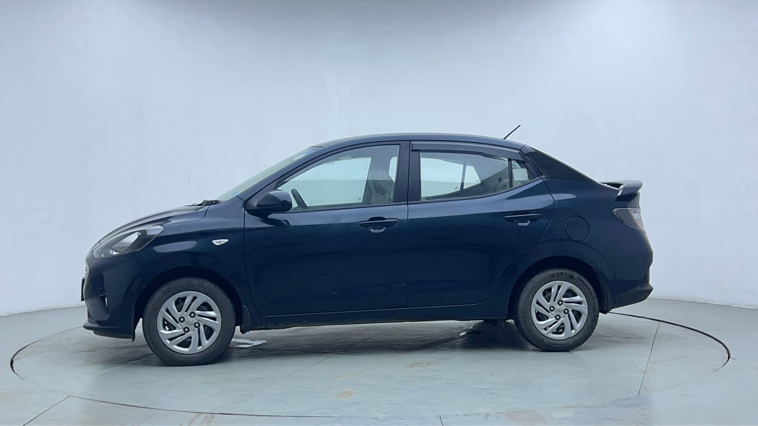 Used 2022 Hyundai Aura S 1.2 CNG Cng Manual exterior LEFT SIDE VIEW